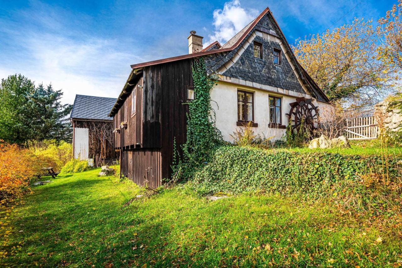 Čertův mlýn - pohádková chalupa - Jizerské hory Weissbach Exterior foto